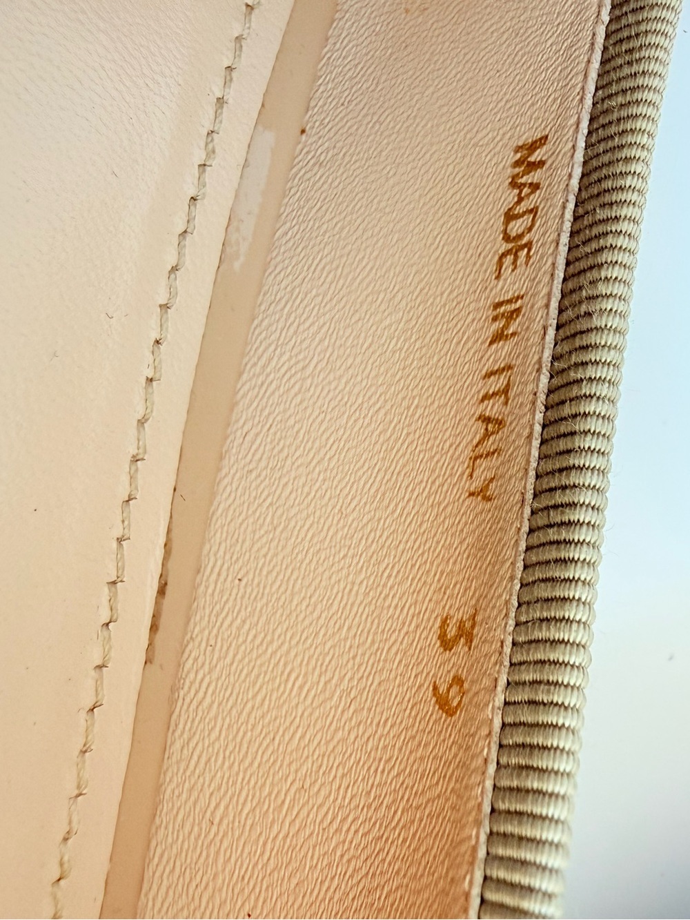 Prada Nude Patent Leather Bow Ballet Flats Logo Plaque Shoes EU 39 - Picture 7 of 8